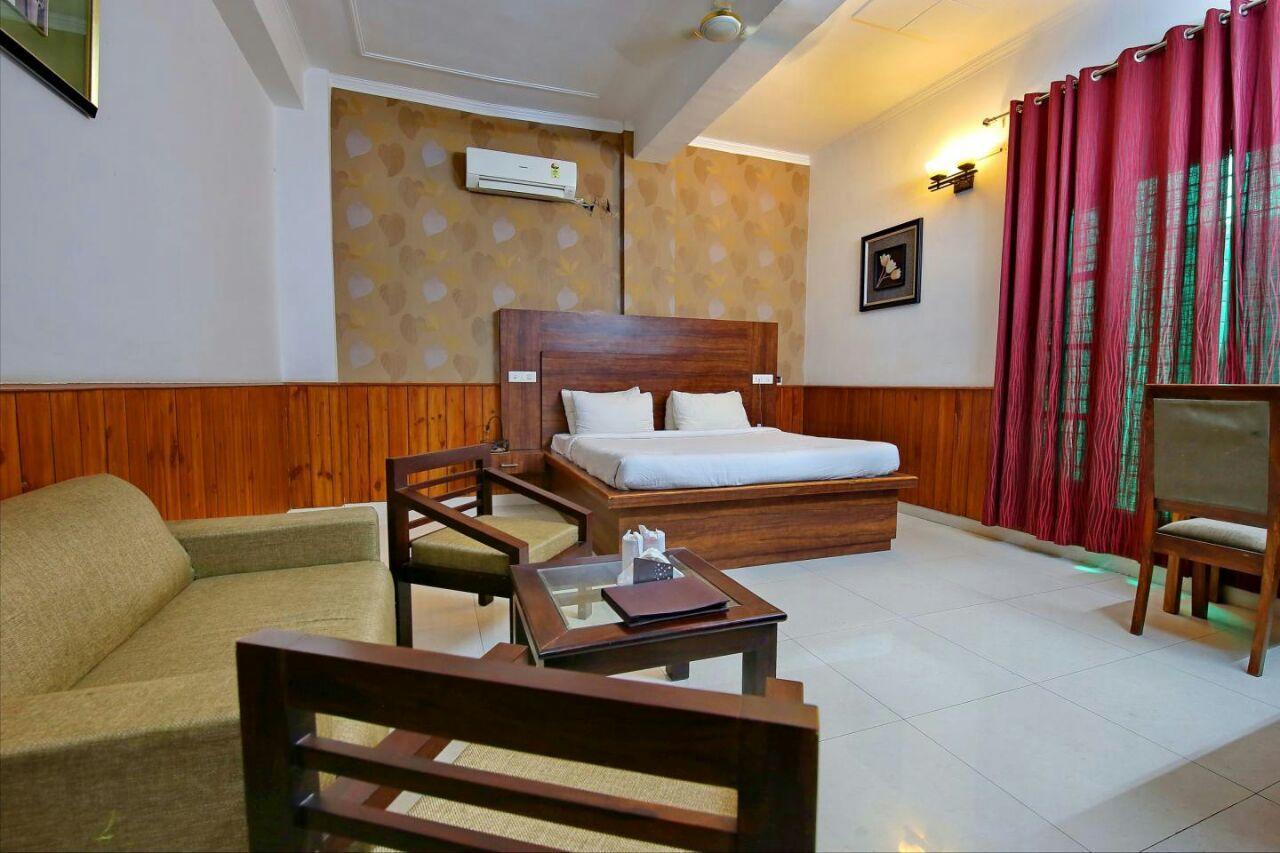 Red Apple Hotel Sangrur Eksteriør bilde
